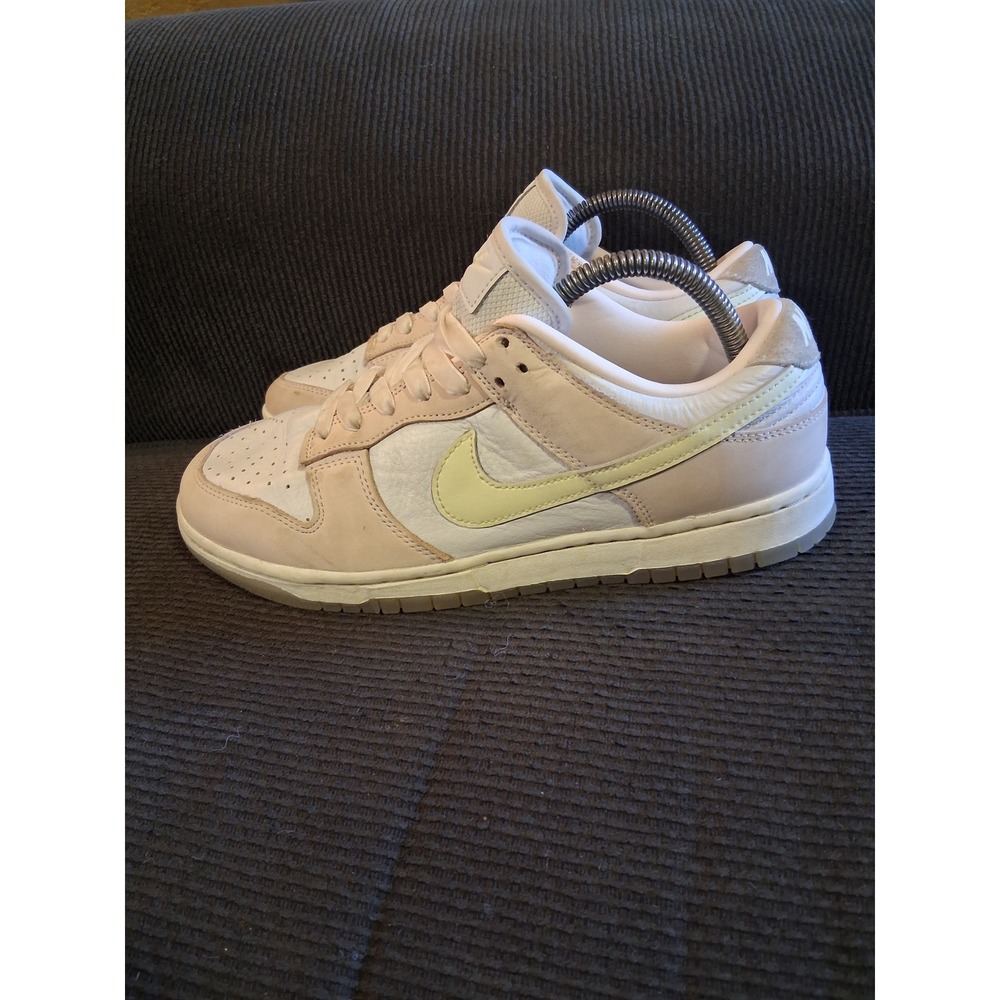 Nike Dunk Low Pearl Pink Citron Pulse FB7910-601‎ Womens 9.5 Sneakers